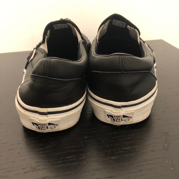 Gorgeous Vans size 8.5 - Picture 4 of 7